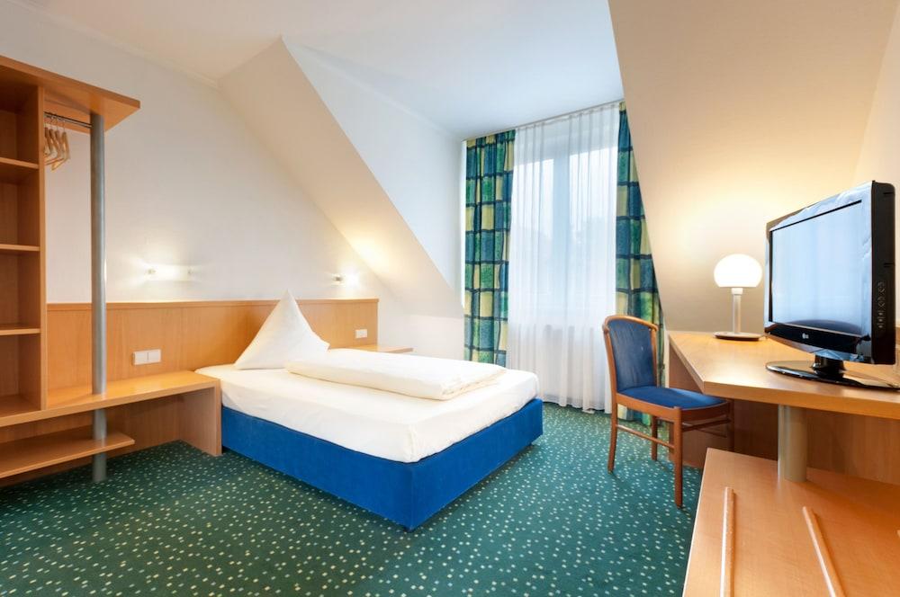 Hesse Hotel Celle Exterior photo